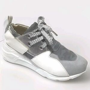 Steve Madden Cliff Wedge Sneakers Women’s Size 8.5 Chunky Platform Athletic Shoe